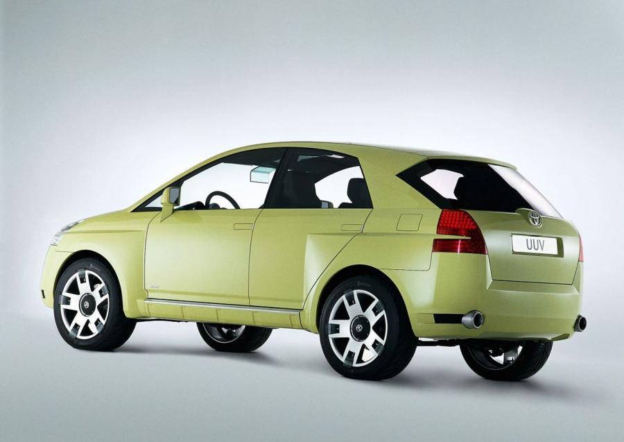  Toyota UUV 2002 года  (фото 6 из 7)